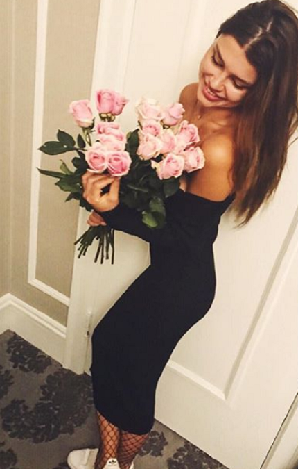 Ktorá žena by nechcela dostať tak krásne ruže ako riaditeľka Miss Slovensko Karolína Chomisteková?