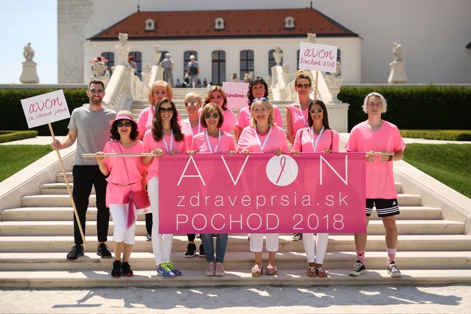 Myšlienku projektu za zdravé prsia pravidelne podporujú ambasádori projektu AVON za zdravé prsia