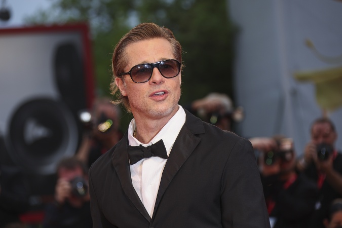 Brad Pitt nestráca sexepíl