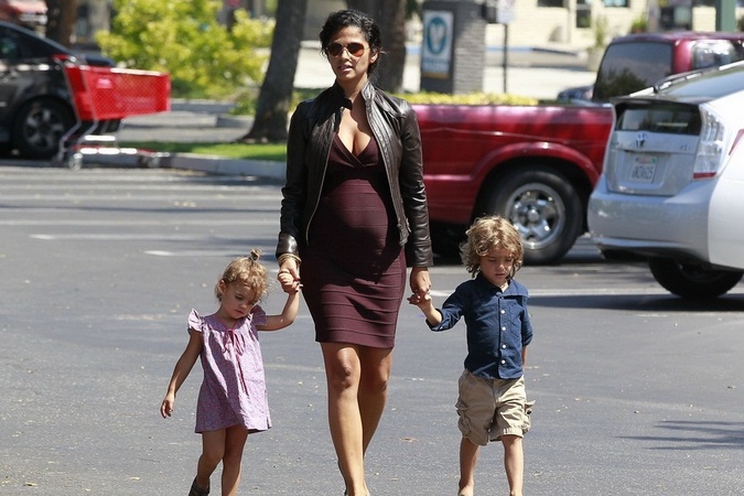 Camila Alves