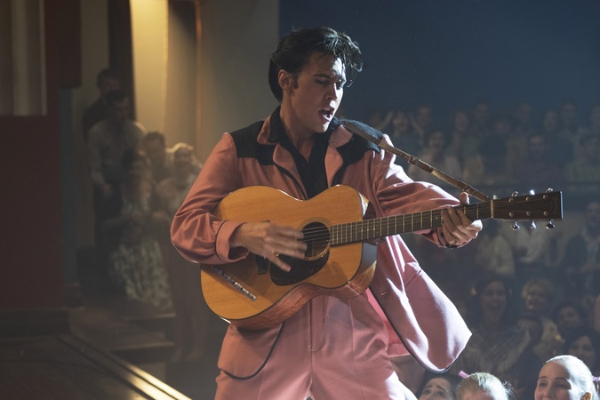Austin Butler vynaložil veľkú obetu, aby presvedčivo stvárnil kráľa rock'n'rollu