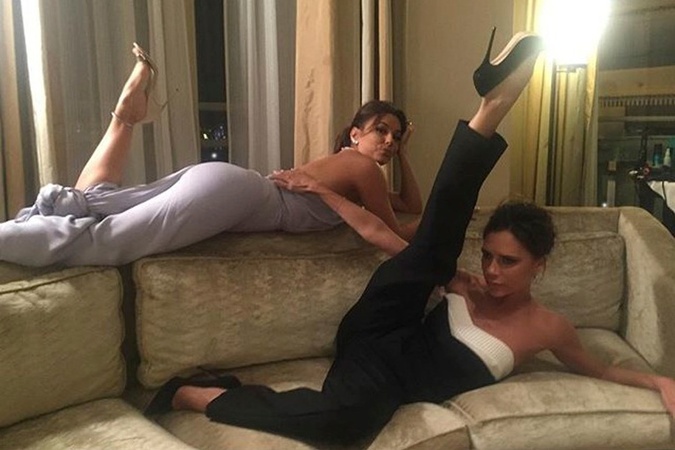 Eva Longoria a Victoria Beckham pred vyše desiatimi rokmi