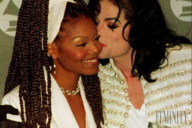 Michael Jackson mal k svojej sestre Janet blízko