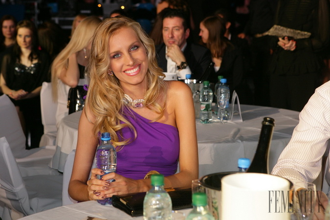 Denisa Mendrejová na Miss Universe 2012