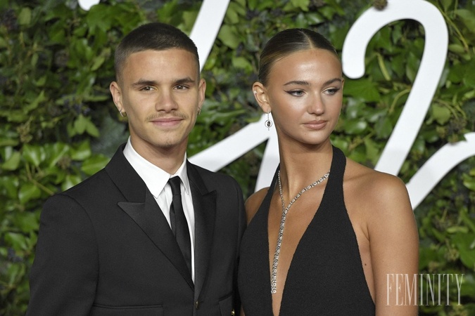 Beckham spolu so svojou priateľkou mali na červenom koberci premiéru