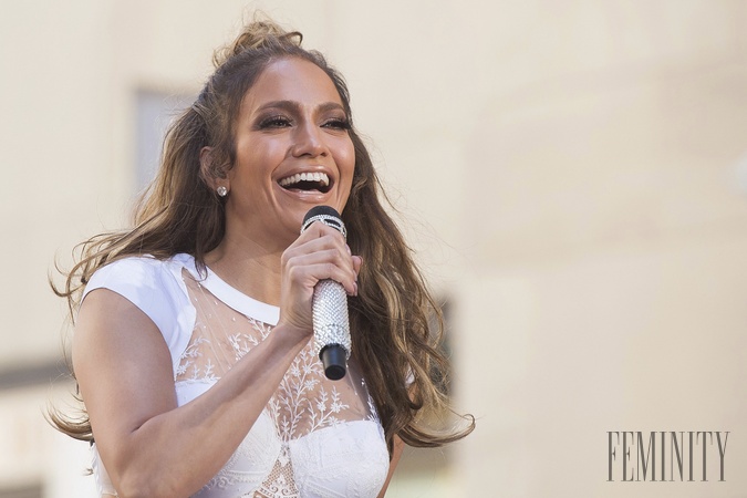 Jennifer Lopez o mužov naozaj núdzu nemá