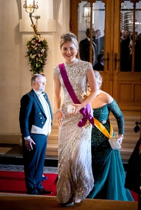 Raz si Elisabeth svojho kráľa vyberie. Ktovie, možno ním nakoniec naozaj bude aj spomínaný princ George z Lichtenštajnska. 