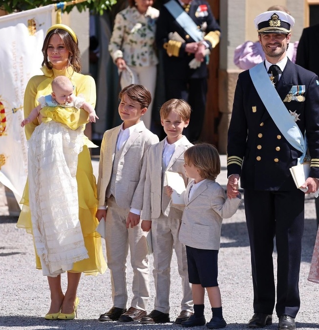 Po troch chlapcoch, princoch Alexandrovi, Gabrielovi a Julianovi, prišla nedávno na svet aj vytúžená dcérka, Ines. Po troch chlapcoch, princoch Alexandrovi, Gabrielovi a Julianovi, prišla nedávno na svet aj vytúžená dcérka, Ines.