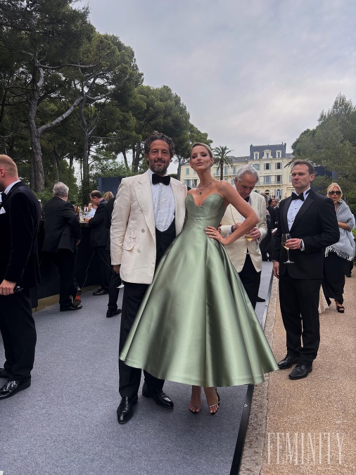 Topmodelka Michaela Kocianová zažiarila po boku partnera v Cannes: Medzi svetovou smotánkou vyniesla róbu od Borisa Kráľa
