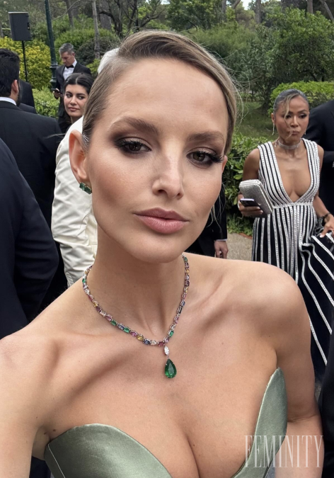 Michaela zažiarila v róbe od Borisa Kráľa