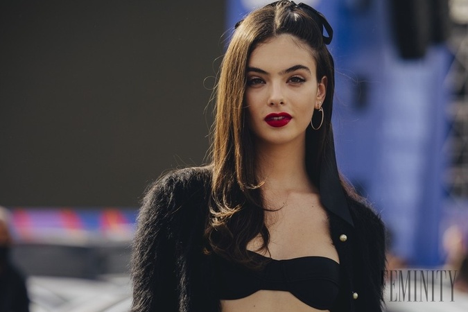 Na akú dráhu sa vydala Deva Cassel, dcéra hereckej dvojice Monici Bellucci a Vincenta Cassela?