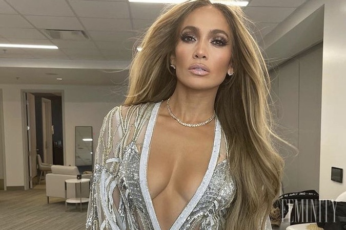 Jennifer Lopez je žena, ktorá fascinuje takmer každého