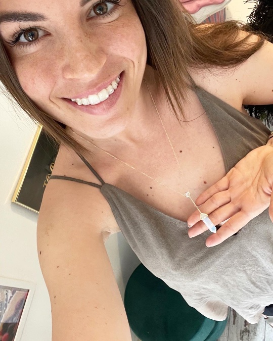 Hľadala som šperky, o ktorých som mala jasnú predstavu ako by mali vyzerať, ale nenašla som a tak som si povedala, že si vymyslím svoje Hľadala som šperky, o ktorých som mala jasnú predstavu ako by mali vyzerať, ale nenašla som a tak som si povedala, že si vymyslím svoje