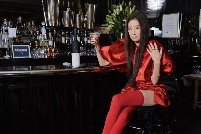 72 ročná Vera Wang dokazuje, že vek je relatívny