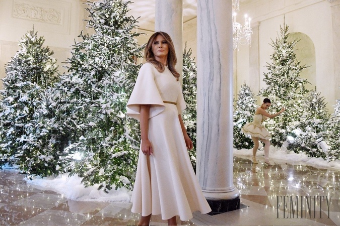 Melania celý Biely dom zahalila do vianočného kúzla