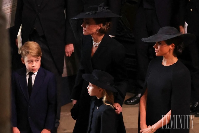 Deti sa popoludní pripojili ku kráľovskej rodine