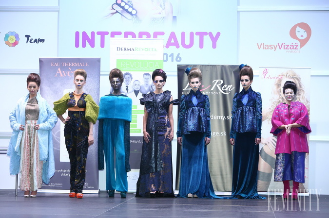 Veľtrh krásy Interbeauty v bratislavskej Inchebe je v plnom prúde a okrem bohatej ponuky kozmetiky sa tu až do soboty môžete inšpirovať líčením a účesmi od profesionálov Veľtrh krásy Interbeauty v bratislavskej Inchebe je v plnom prúde a okrem bohatej ponuky kozmetiky sa tu až do soboty môžete inšpirovať líčením a účesmi od profesionálov
