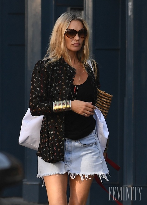 Ikonická supermodelka 90. rokov, Kate Moss sa už dávno zapísala do dejín fashion priemyslu