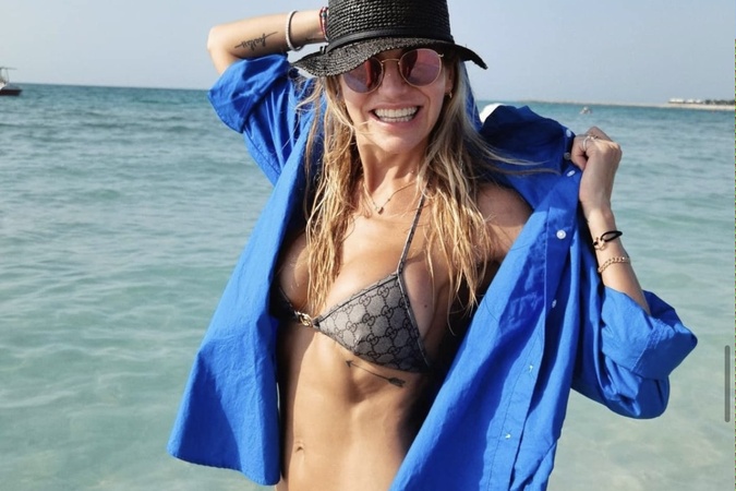 Dara Rolins opäť raz predviedla sexi postavu