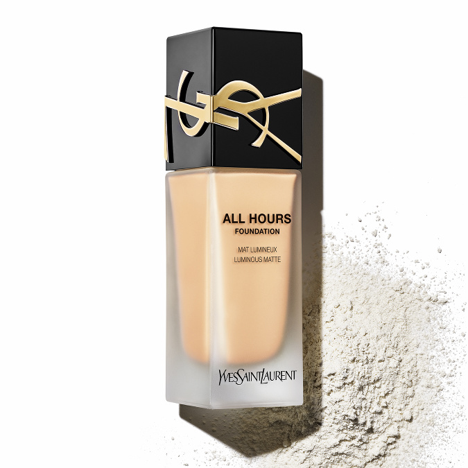 Dlhotrvajúci make-up All Hours Foundation