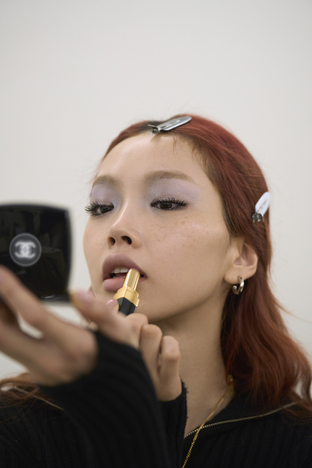 Make-up CHANEL Ready-to-Wear jeseň/zima 2023/24 