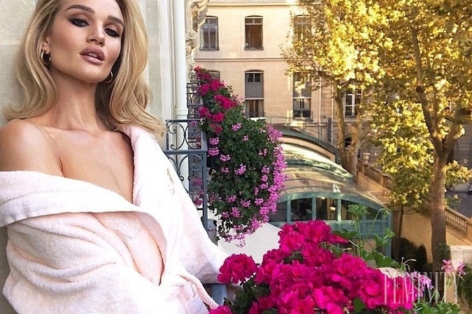 Timea prežila traumu a do ďalšieho vzťahu sa nechcela hrnúť. Pravidelná zásielka červených ruží ju však nenechala chladnou.