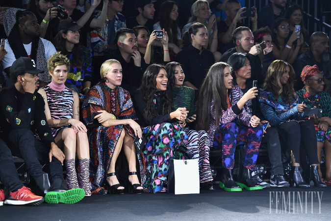Takto to vyzeralo v prvom rade počas fashion show