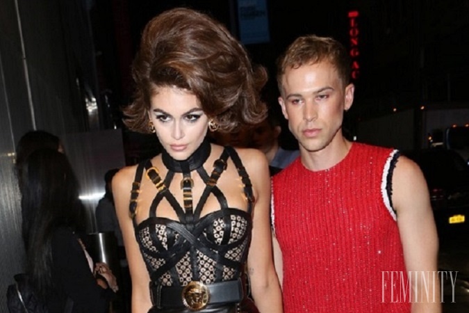 Nedávno oslávila modelka Kaia Gerber svoje 18-te narodeniny a to v skutočne odvážnom outfite