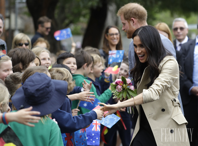 Svoju lásku k deťom ukazuje Meghan na každej verejnej akcii