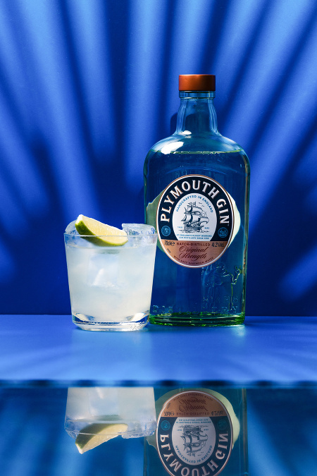 Plymouth Gimlet je minimalistický drink, ktorý stojí na dvoch ingredienciách
