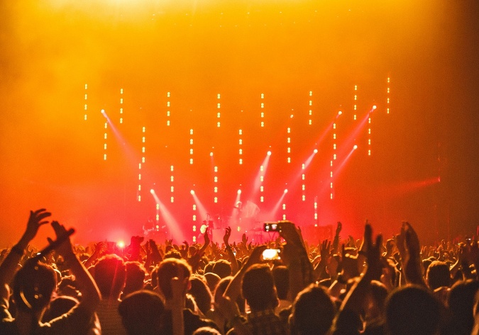 Čo si vziať na festival: 5 must-have vecí do batohu