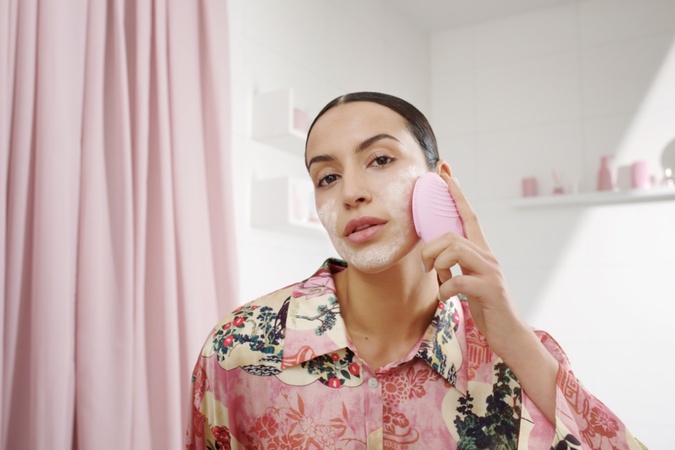Zabudnite na desať krokov a polhodinovú večernú rutinu - švédsky beauty rituál je novým 7-minútovým trendom, ktorý úplne zmení váš prístup ku kráse