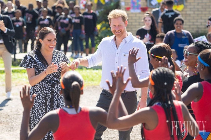 Megahan Markle má v dokumente spomenúť aj jeden incident, ktorý sa udial ešte počas ich kráľovského turné po Južnej Afrike v roku 2019. Megahan Markle má v dokumente spomenúť aj jeden incident, ktorý sa udial ešte počas ich kráľovského turné po Južnej Afrike v roku 2019.