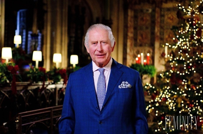 Vianočné vysielanie na Štedrý deň je už každoročnou tradíciou kráľovskej rodiny. Tento rok to mal po druhýkrát v réžii kráľ Charles.