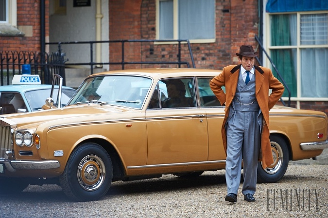 V hlavnej úlohe seriálu A Very English Scandal sa predstavil Hugh Grant a jeho výkon bol ospevovaný. V hlavnej úlohe seriálu A Very English Scandal sa predstavil Hugh Grant a jeho výkon bol ospevovaný.