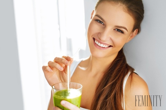 Zelené smoothie zostavené lekárkou, ktorá ho namieša tak, aby sa nášmu telu dostal jarný detox v celej svojej sile